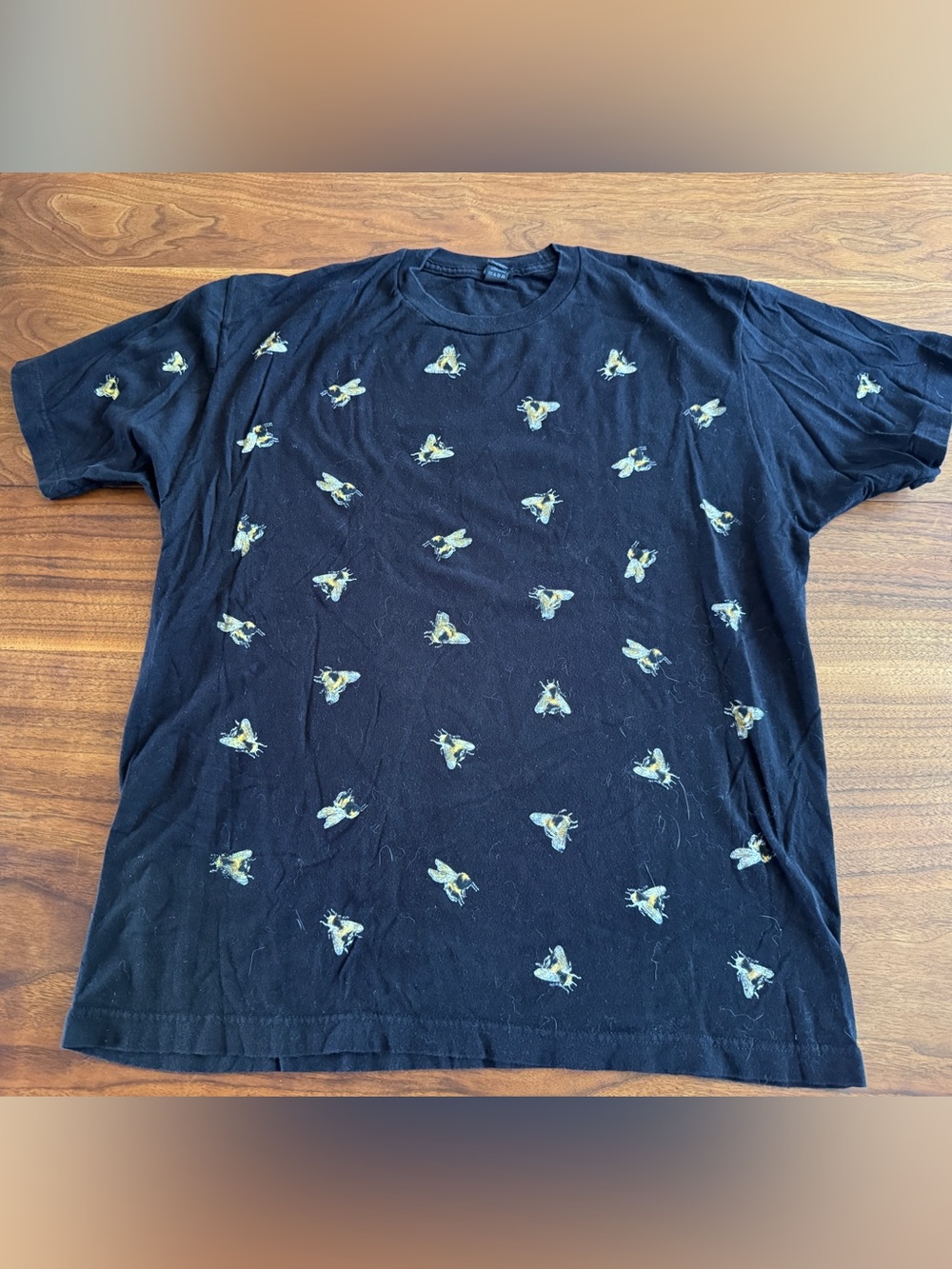 Victoria Beckham Target Promo Staff T-shirt with Bee print Vintage washed Sz L